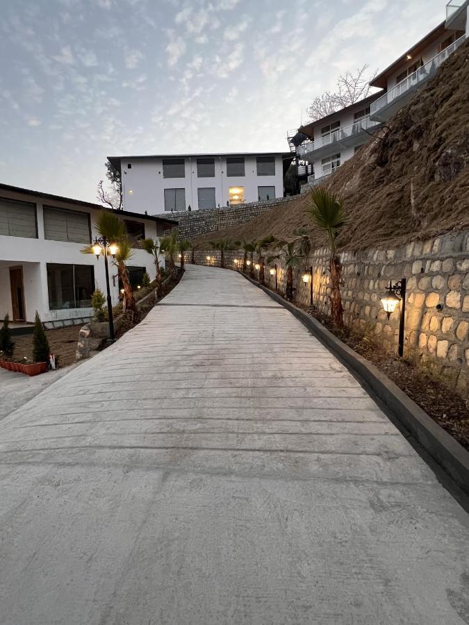 Hotel Dandelion By The Hills Lakhwār Exterior foto
