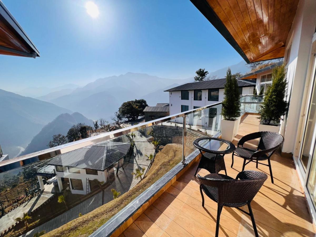 Hotel Dandelion By The Hills Lakhwār Exterior foto